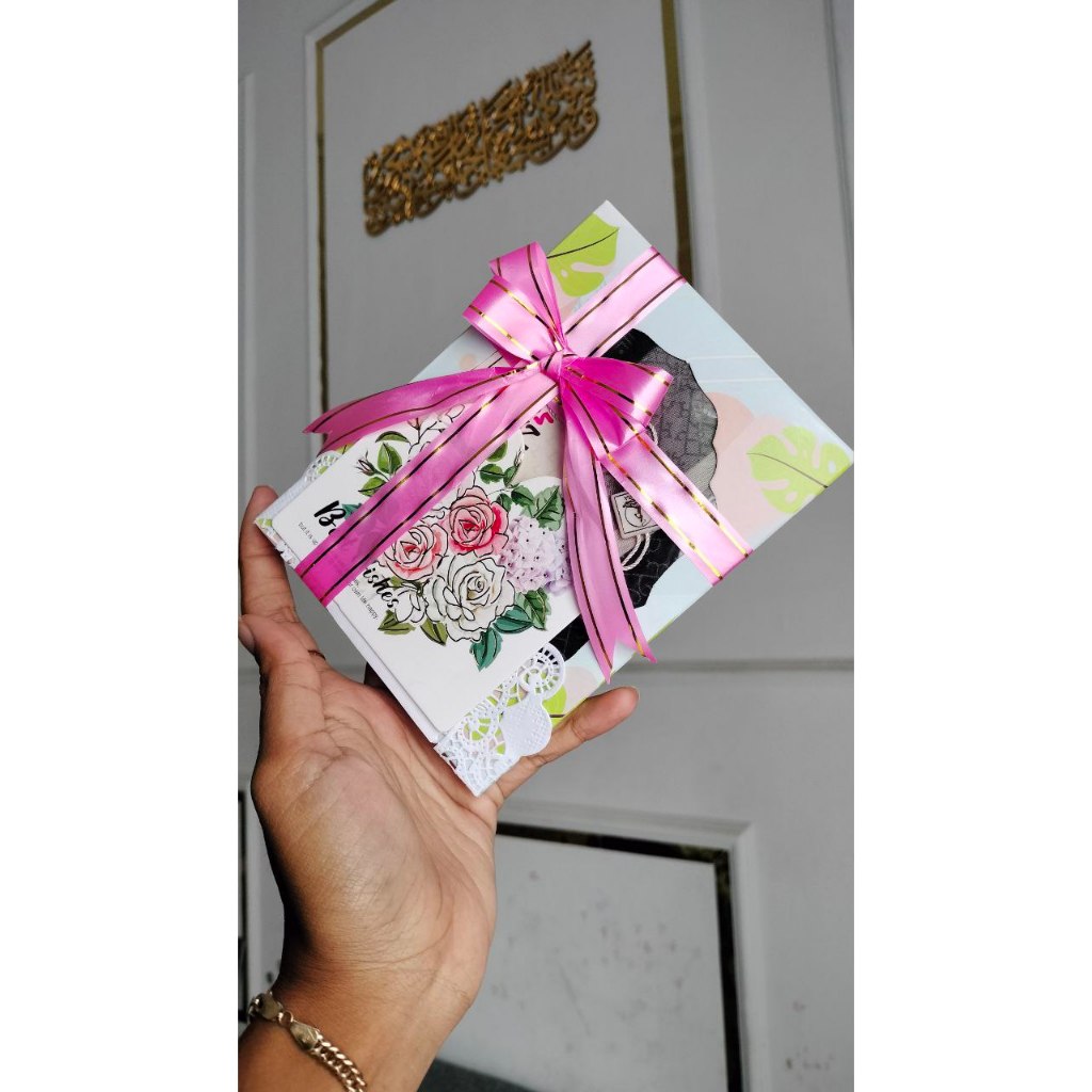 HAMPERS/GIFT BOX ECONOMIC PACKAGE