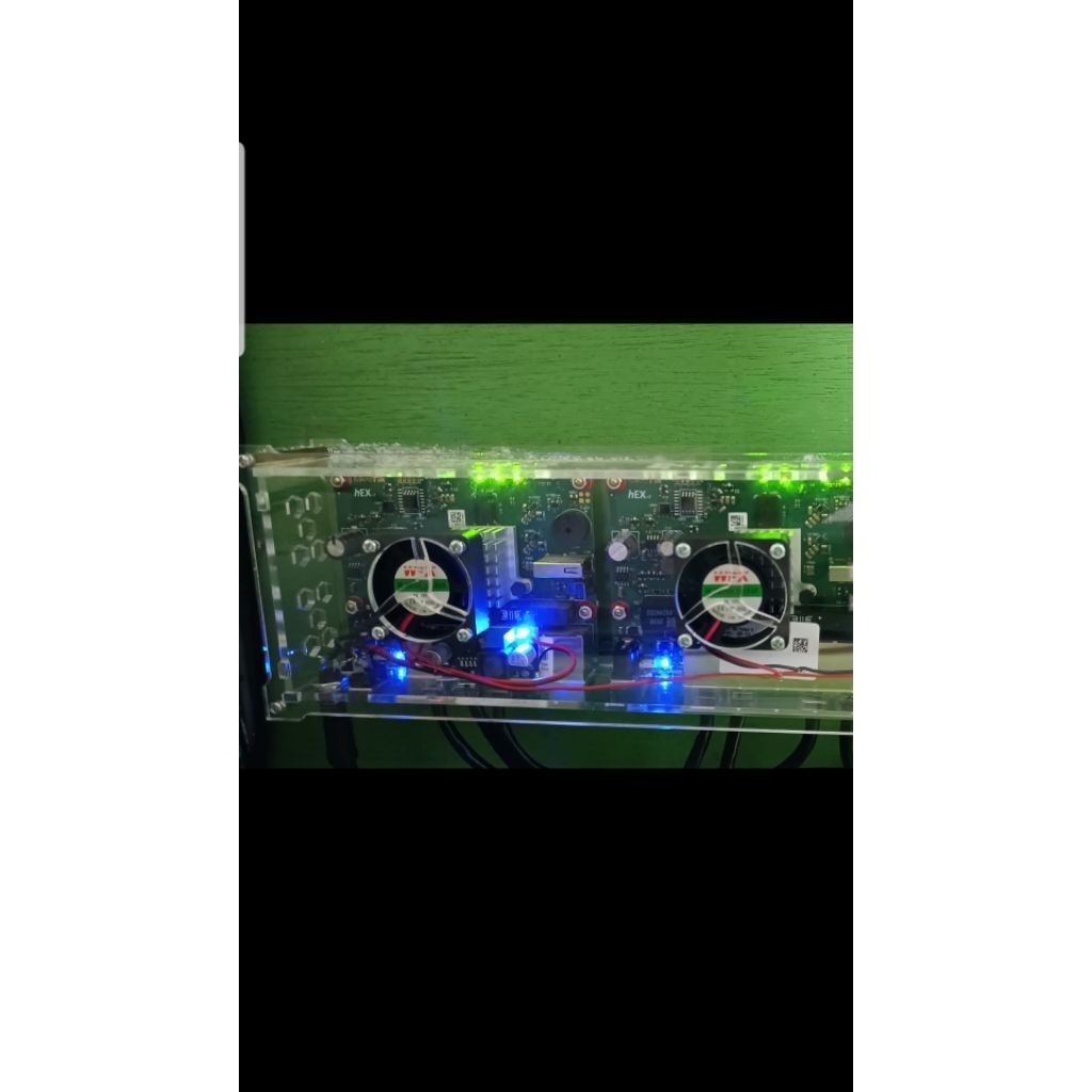 เคสอะคริลิคสําหรับ Mikrotik RB750GR3 2 แถว