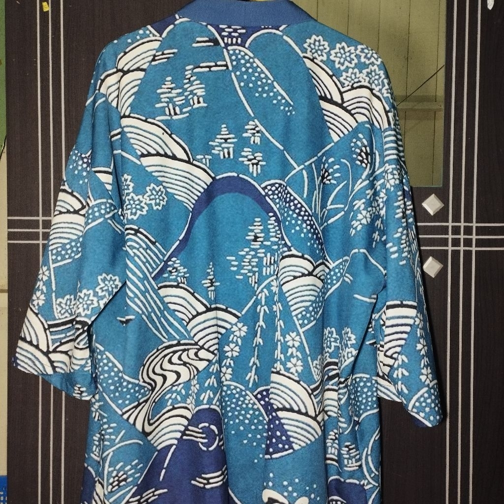 SUKAJAN/HAORI/JAPANESE OUTER WITH BLUE MOTIF