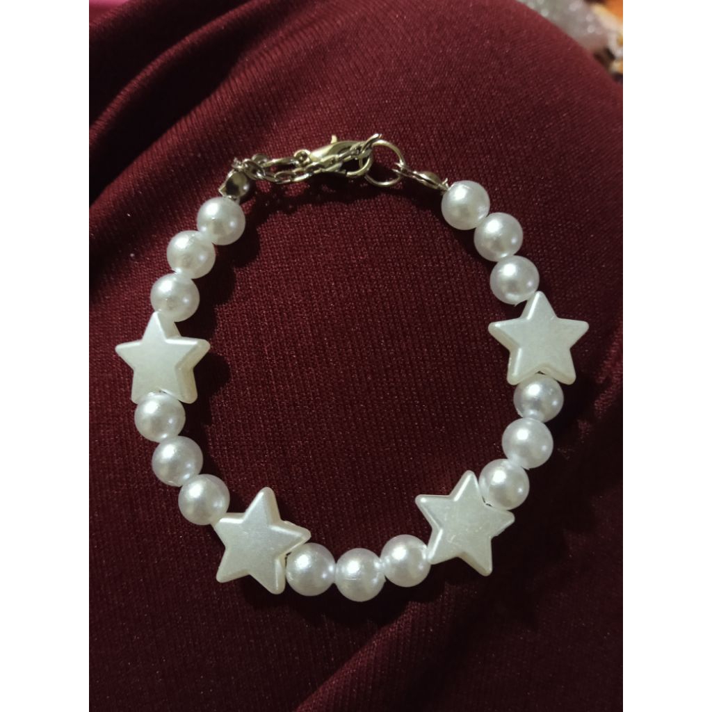 STAR BEAD BRACELET/BRACELET/BEADS