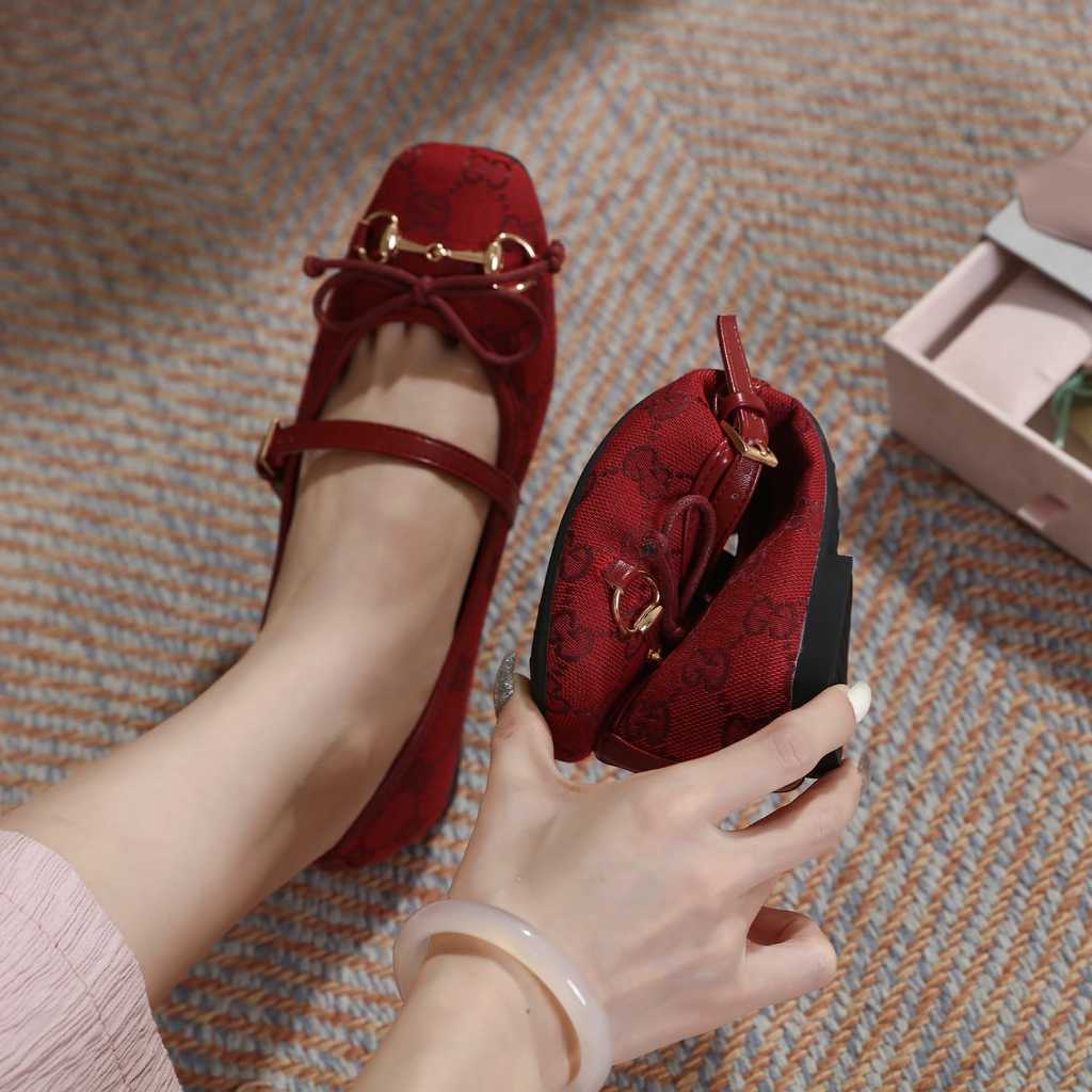 รองเท้าส้นแบน G 168-4