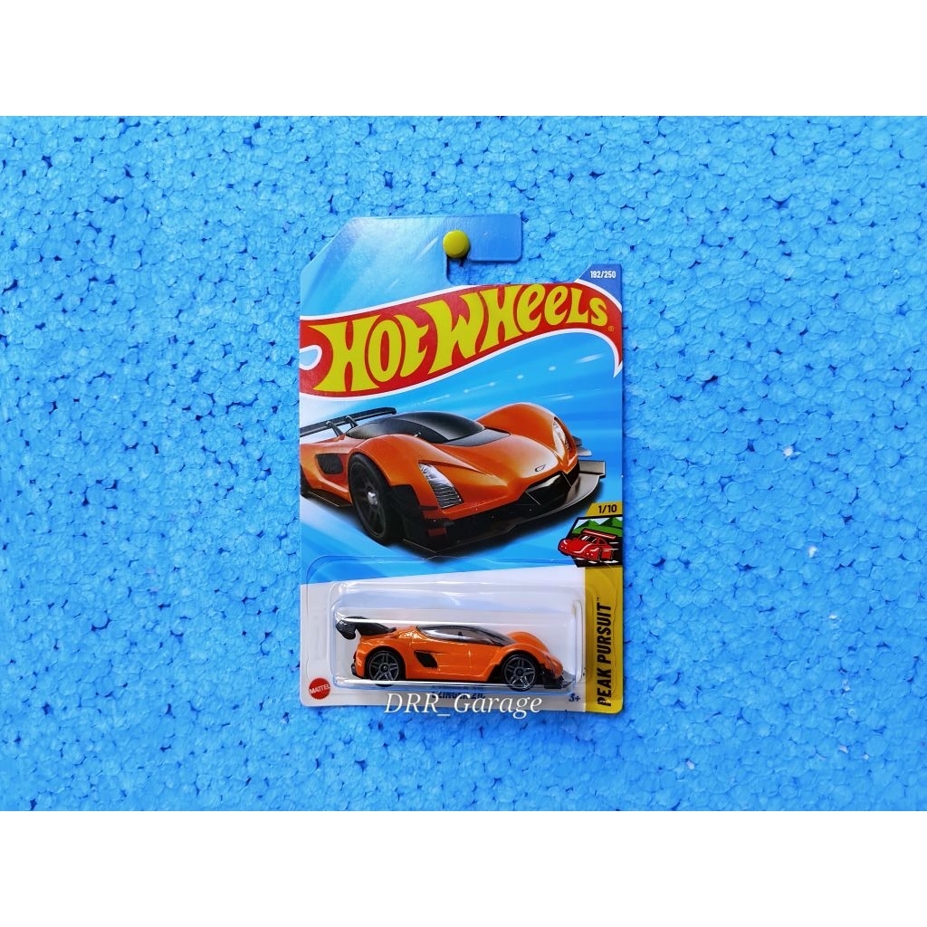Hot Wheels Czinger 21C (สีส้ม)