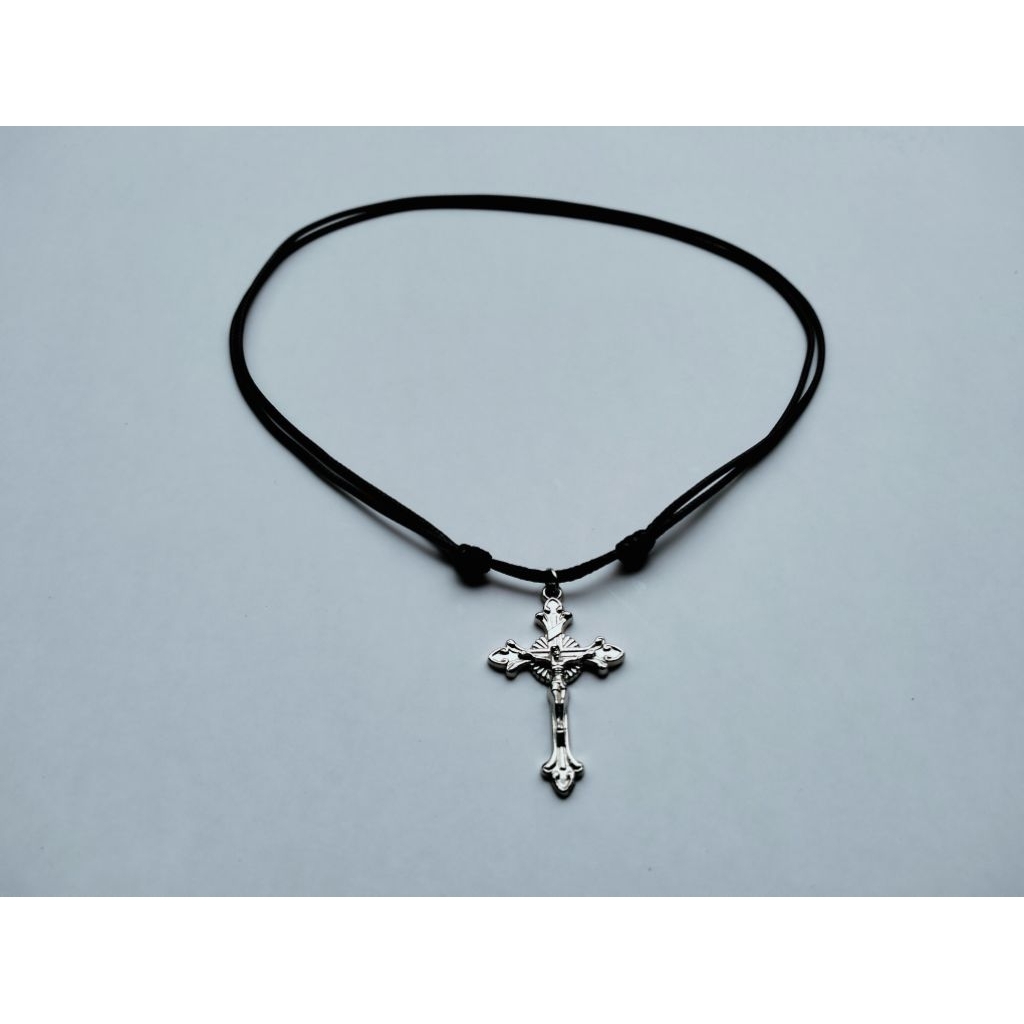 K67 BLACK KOREAN ROPE CROSS NECKLACE CATHOLIC NECKLACE