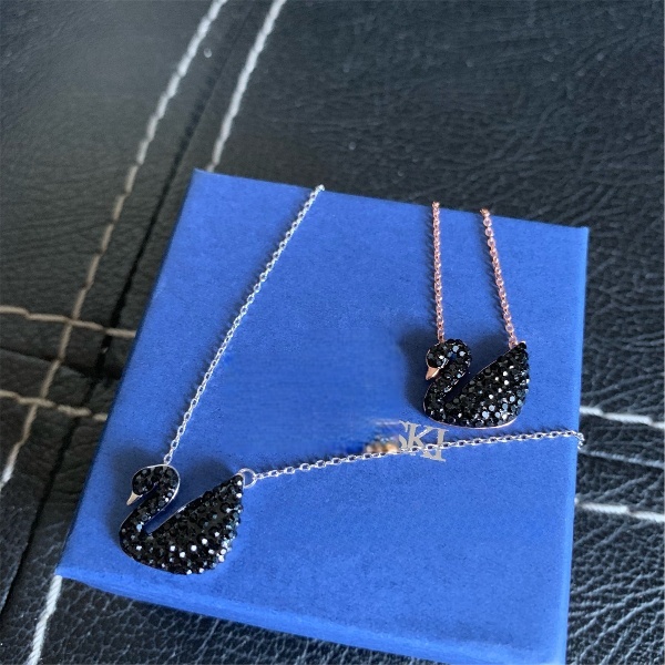 NSB สร้อยคอสีดํา 46Cm