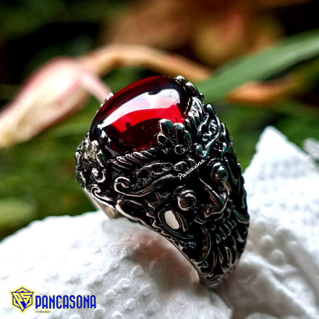 SUPER QUALITY RED GARNET RING BARONG BALI AGATE STONE