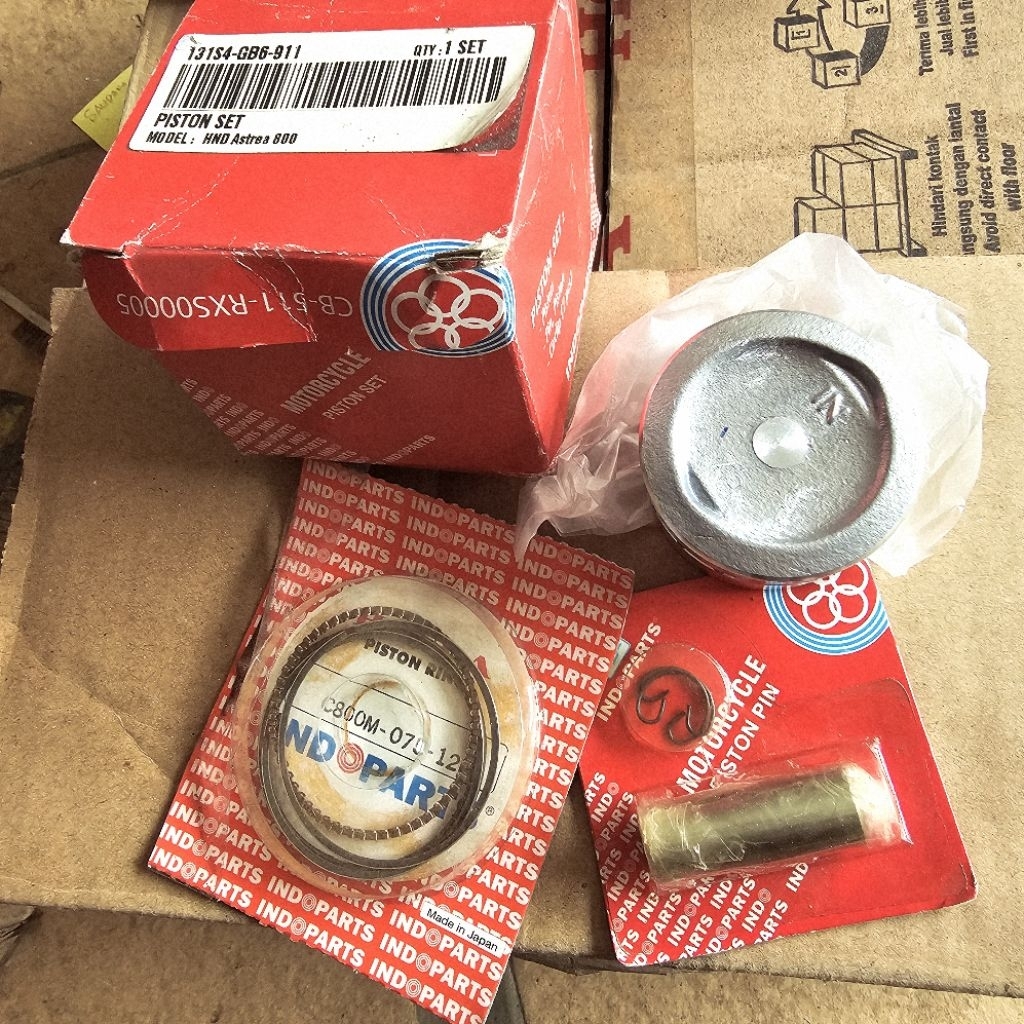 ชุดลูกสูบ honda Astrea 800 0.75 ชุด. 131S4-GB6-911IP