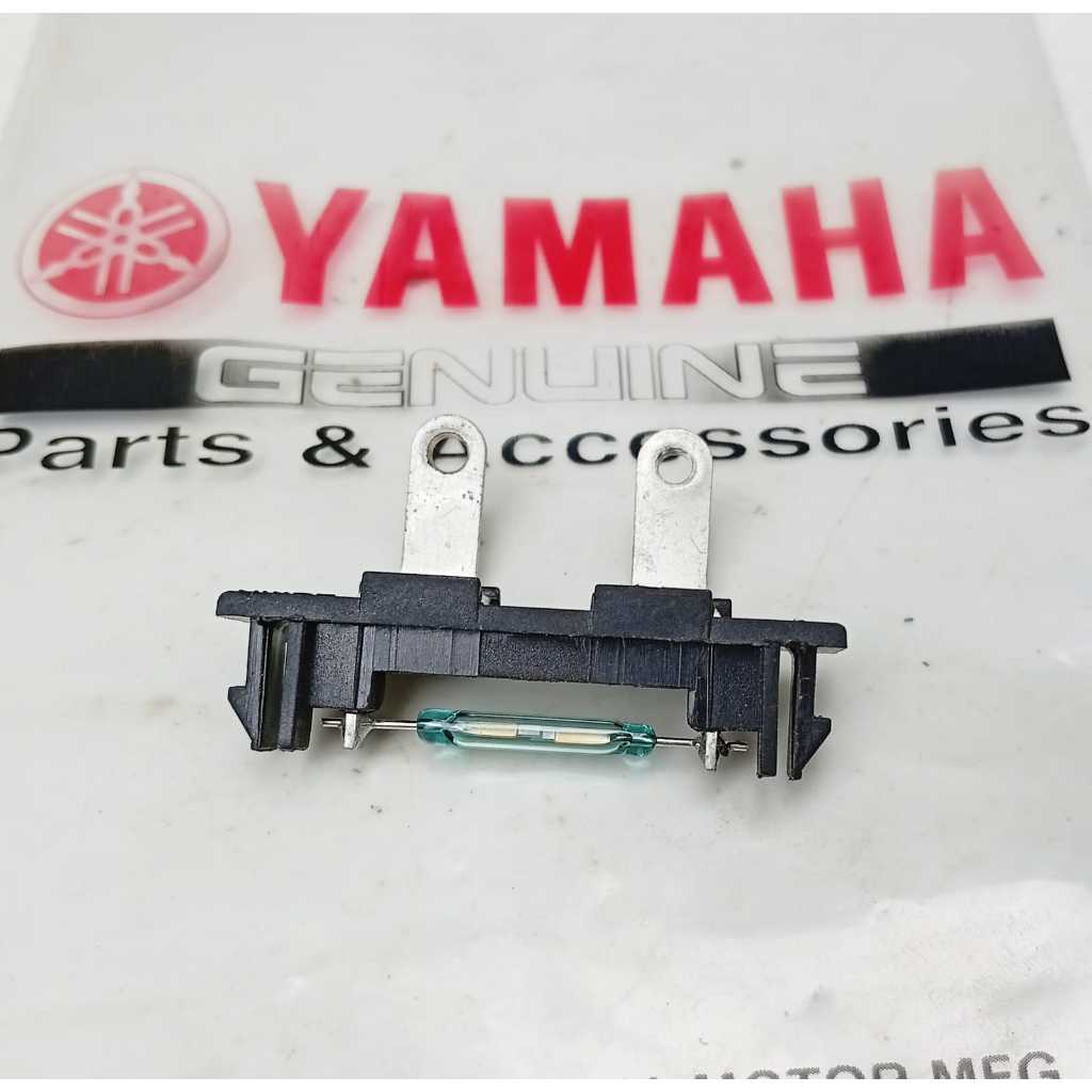 Original Yamaha Mio J, Mio GT, Mio M3, Mio Z Speedometer RPM Sensor Switch