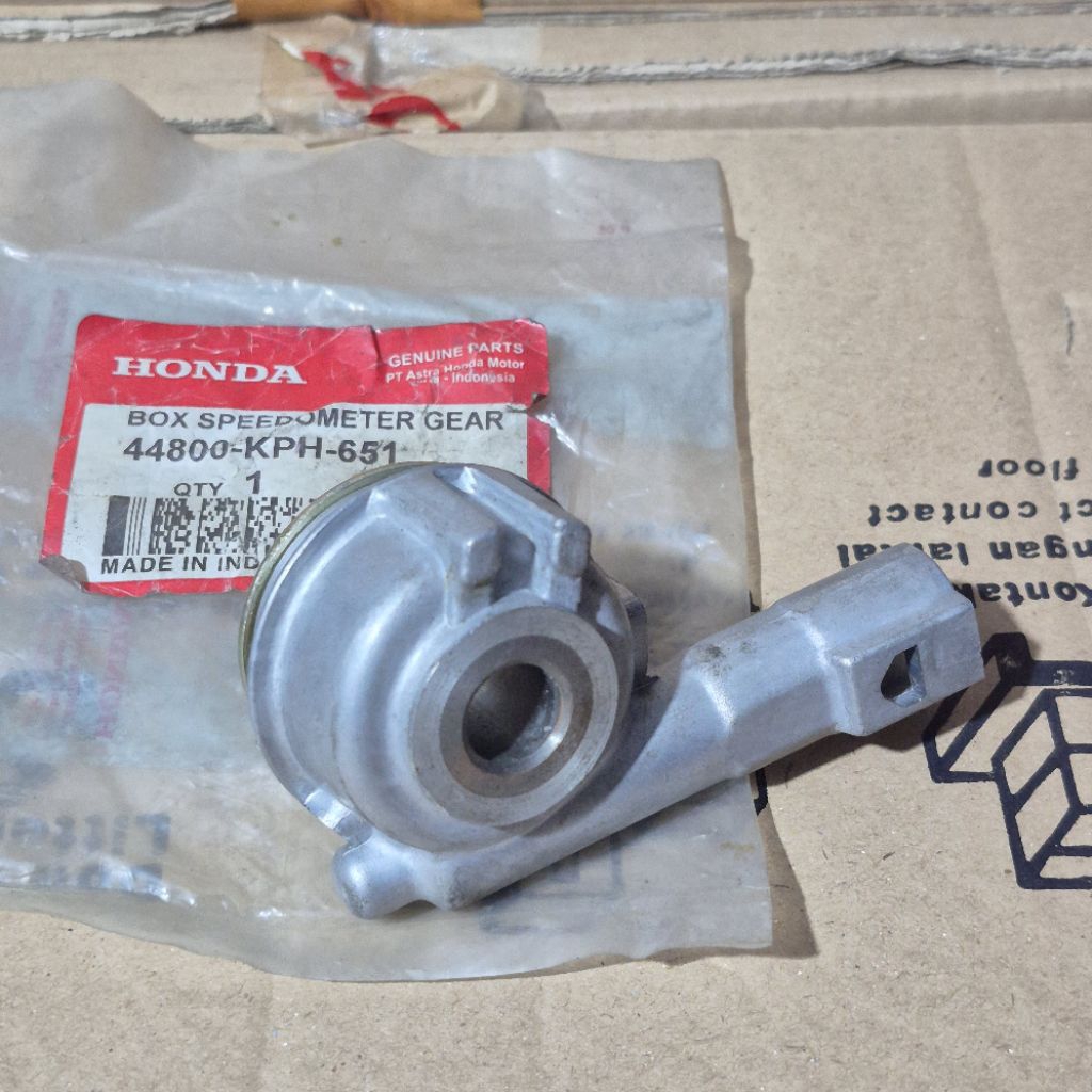 กล่องเกียร์วัดความเร็ว Assy Honda karisma Supra x125 Kirana original AMM Honda 44800KPH651