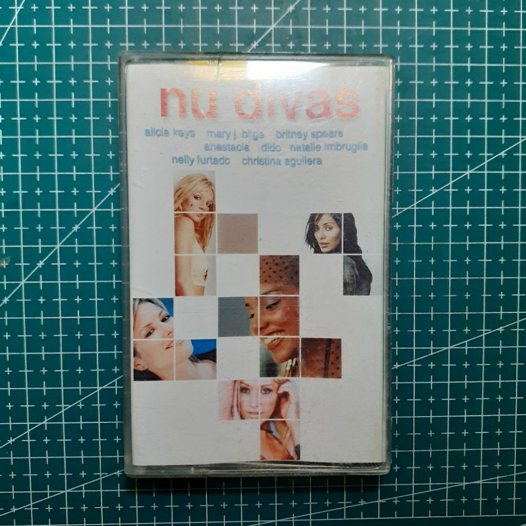 เทปคาสเซ็ทศิลปินต่างๆ - N* Divas (Natalie Imburglia, Dido, Nelly Furtado, Britney ฯลฯ)