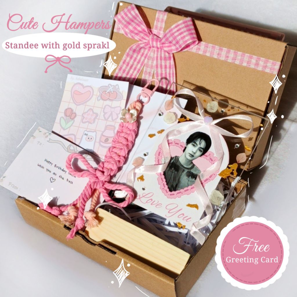 QOQUETTE FANKIT CORTIS GIFT BOX STANDEE ACRYLIC/ HAMPERS CORTIS ACRYLIC