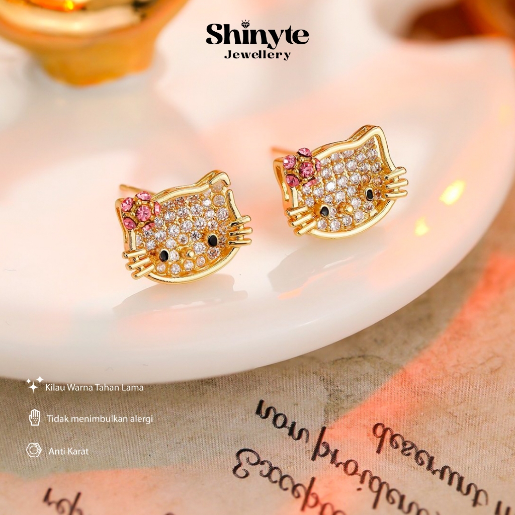 Shinyte Official Store ต่างหูผู้หญิง Hello Kitty ตัวอักษรน่ารักต่างหูแฟชั่นสําหรับสาวเกาหลีอุปกรณ์เส