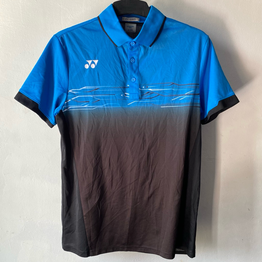 Preloved Yonex Dry-fit Jersey สีฟ้า สีดํา ไซส์ L เทียบเท่ากับ M by J4pan ขนาดรายละเอียดในคําอธิบาย