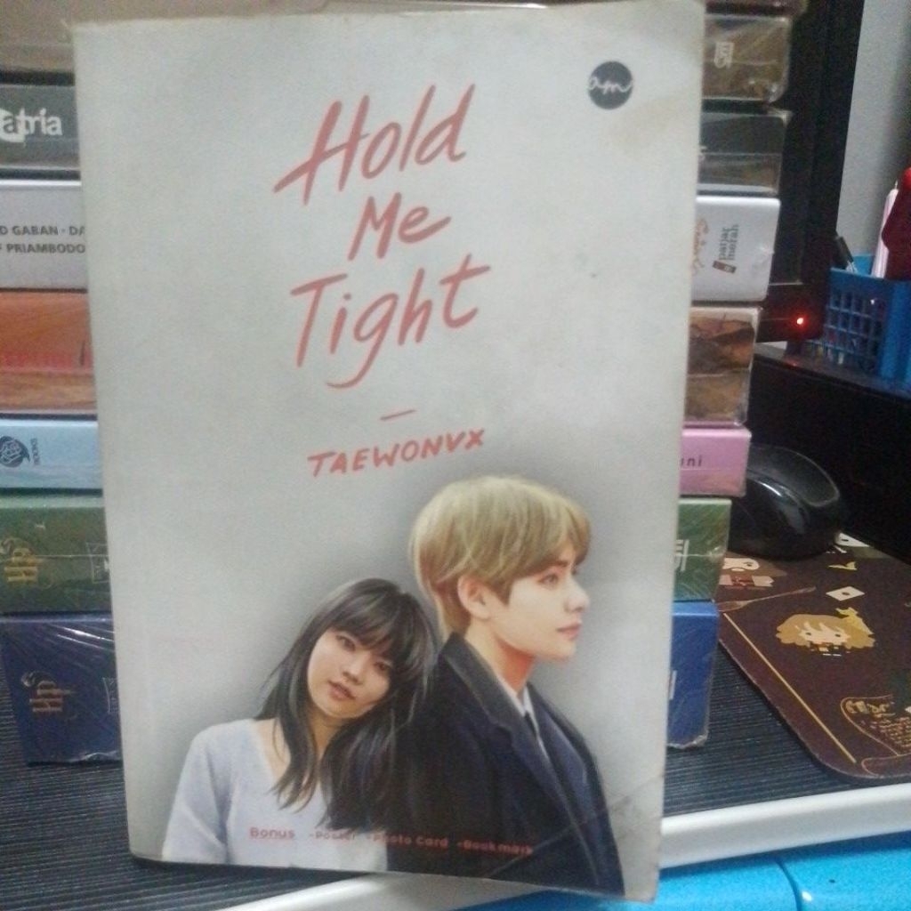 [PRELOVED] Hold Me Tight โดย แทวอนvx