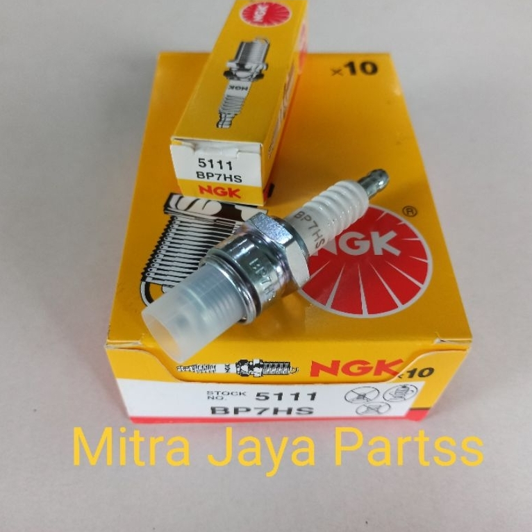 (WHOLESALE 10 ชิ้น) NGK BP7HS Rx King Vespa Fizr BP7HS หัวเทียน NGK (10 ชิ้น)