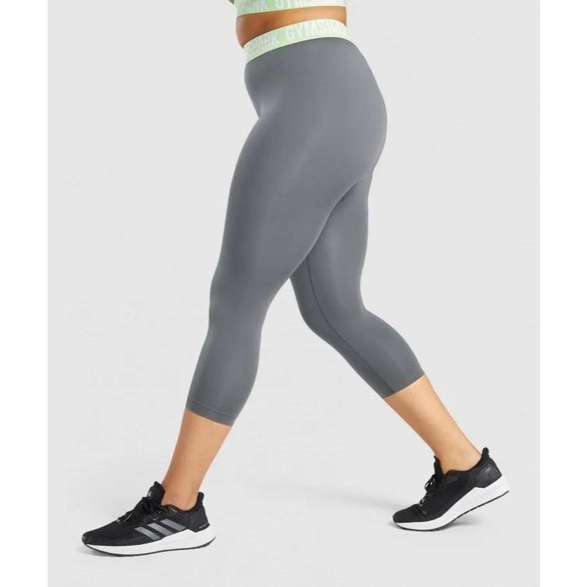 Gym shark Fit Seamless_Cropped เลกกิ้ง 5942