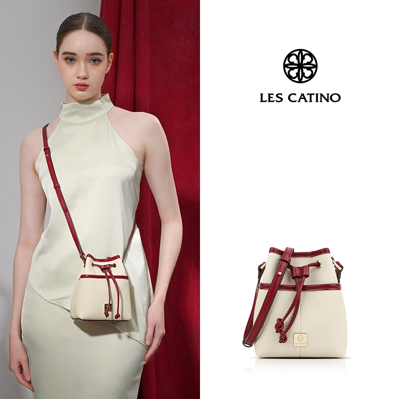 Les Catino Desya Pique Drawstring กระเป๋าผู้หญิง