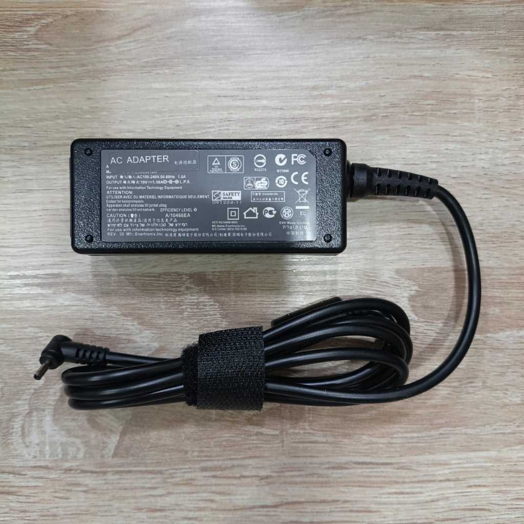 Asus EEE PC EXA1004CH EXA1004UH EXA1004EH 1001PXD R101D 1001PX 19V 1.58A (30W) 2.5*0.7 มม.อะแดปเตอร์