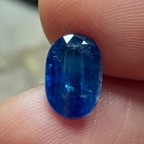 Natural Blue Sapphire Dim: 9.5 x 6.5 x 4.2 mm 2.6Ct Kyanite Australia NTD Super Oval Cutting รหัส A5