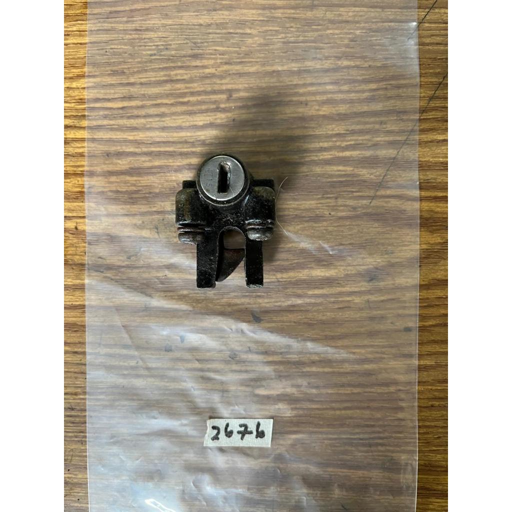 ล็อคเบาะyamaha v75 v80 แท้ / 2676