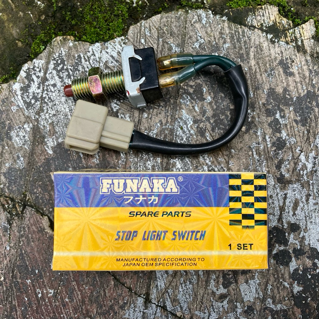 สวิทช์ Assy Stop โคมไฟเบรคหยุดโคมไฟ Toyota Land Cruiser Hardtop เบนซิน DIesel BJ40 BJ41 BJ42 BJ43 BJ