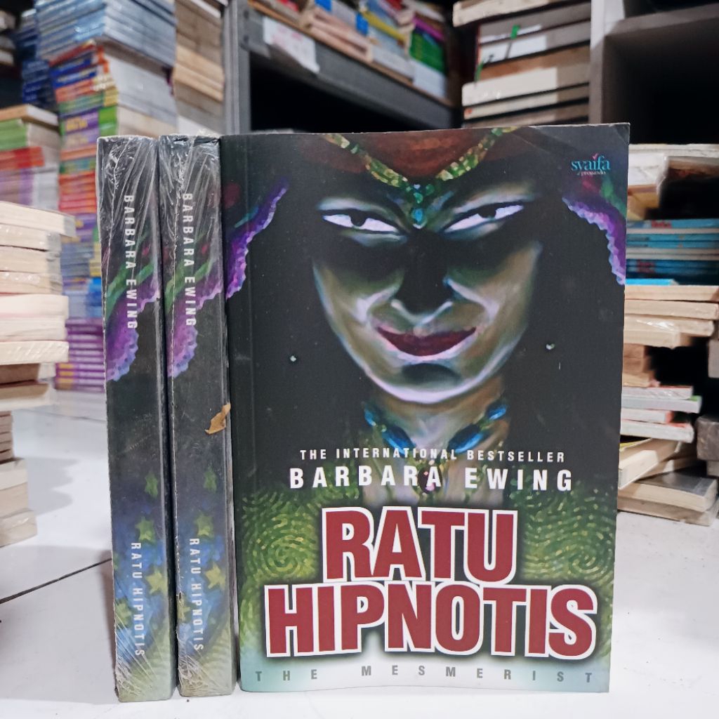 RATU (ORIGINAL) MYSTERY BOOK / QUEEN HIPNOTIS / BARBARA EWING
