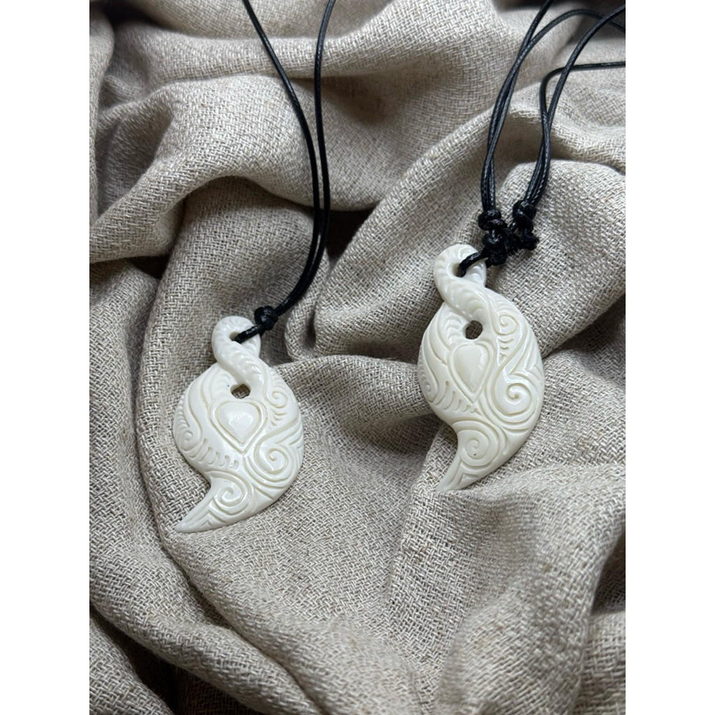 สร้อยคอแกะสลักลายชาติพันธุ์ K21