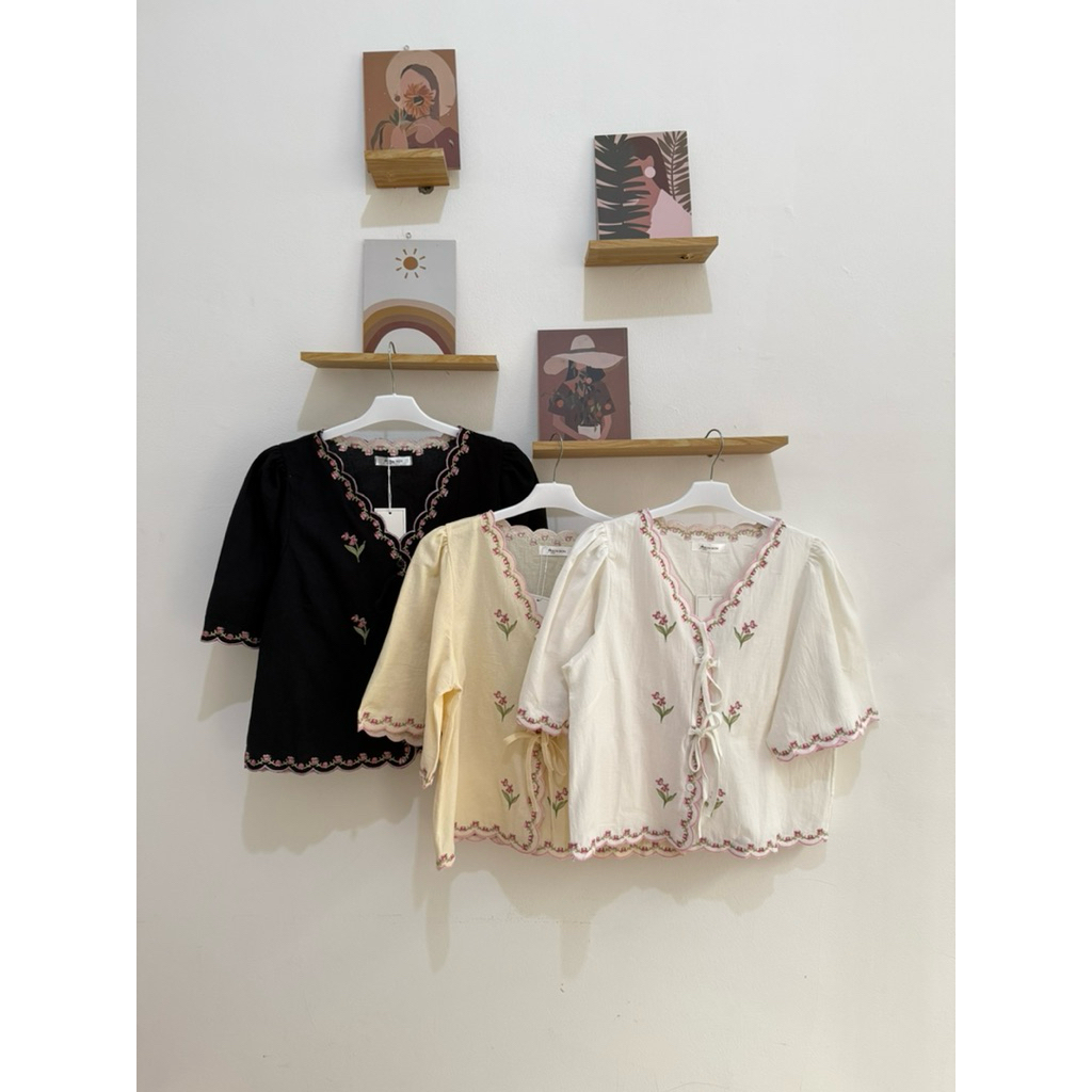 SL373 | EMBROIDERED BLOUSE by BON SHOP IMPORT BANGKOK | เสื้อผู้หญิง | ดอกไม้ MOTIF BLOUSE | เสื้อลิ