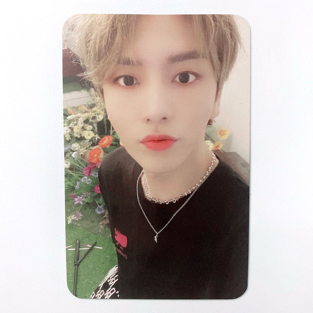 PENTAGON Kino Official Photocard - CHARM AKULAS x PENTAGON เสื้อยืดพีซีเฉพาะเสน่ห์