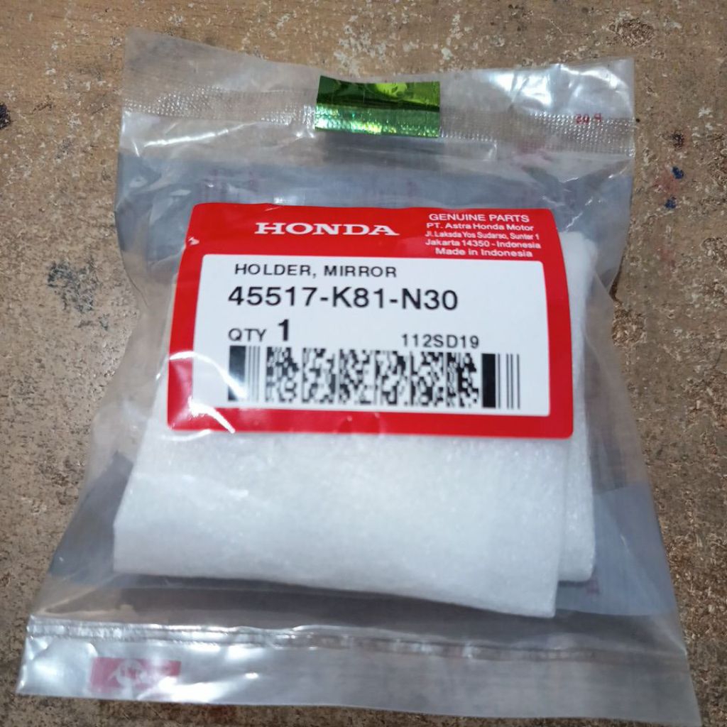 HONDA BEAT STREET MIRROR HOLDER BRACKET CLAMP (45517-K81-N30)