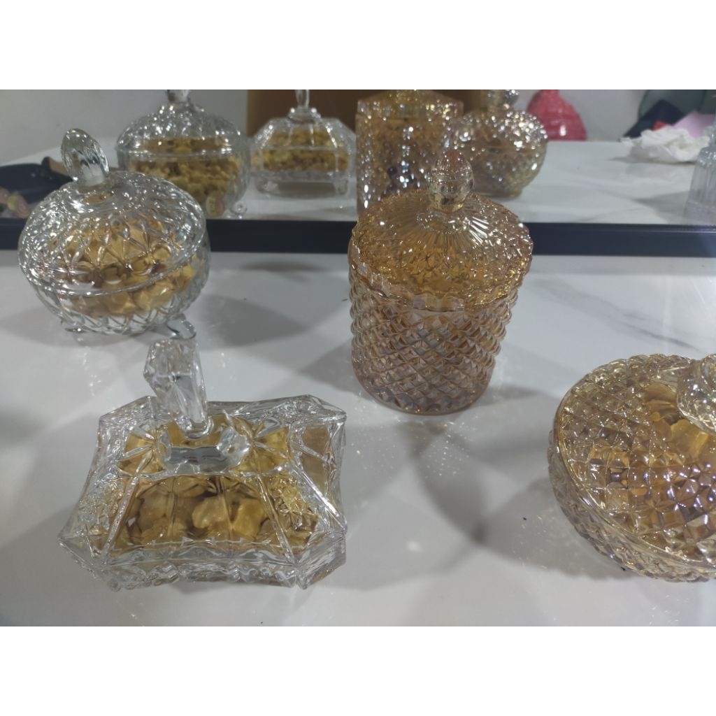 CRYSTAL JAR + POLO NUTS CRYSTAL JAR TOWER/CANDY JAR / HAMPERS