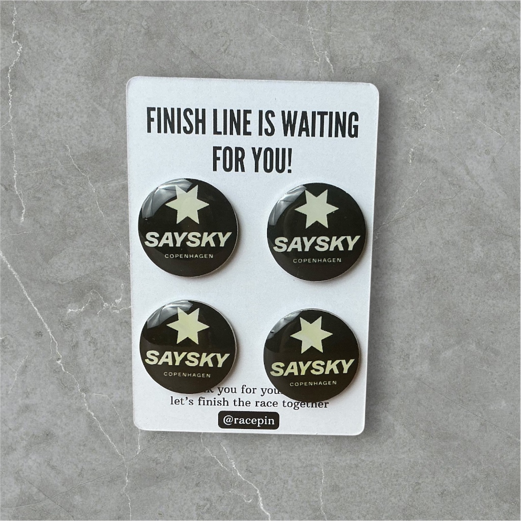 RacePin Magnet BIB Saysky