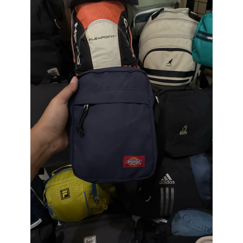 กระเป๋าสะพาย Dickies Navy