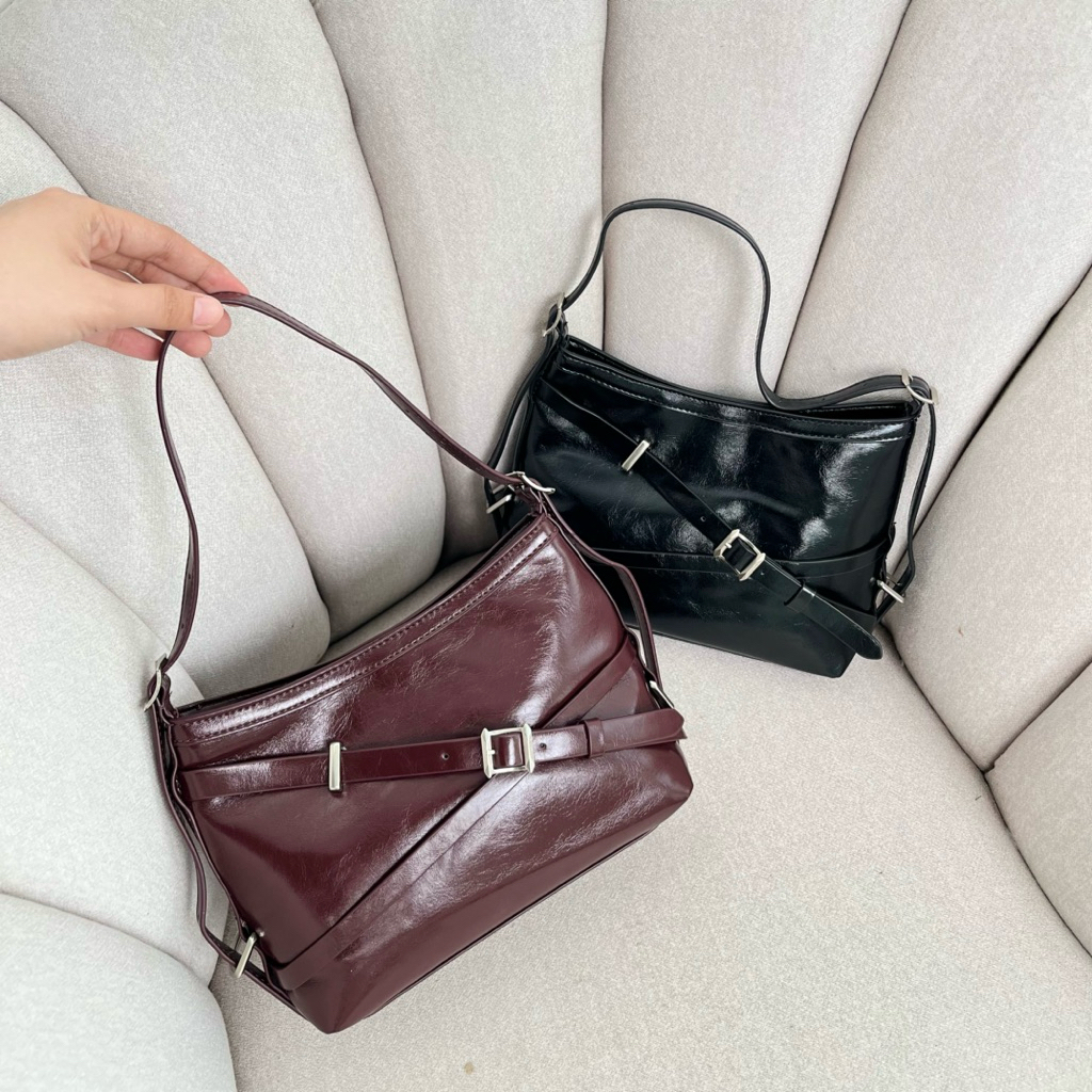 WOMAN BAG: BELTED NEW SLINGBAG