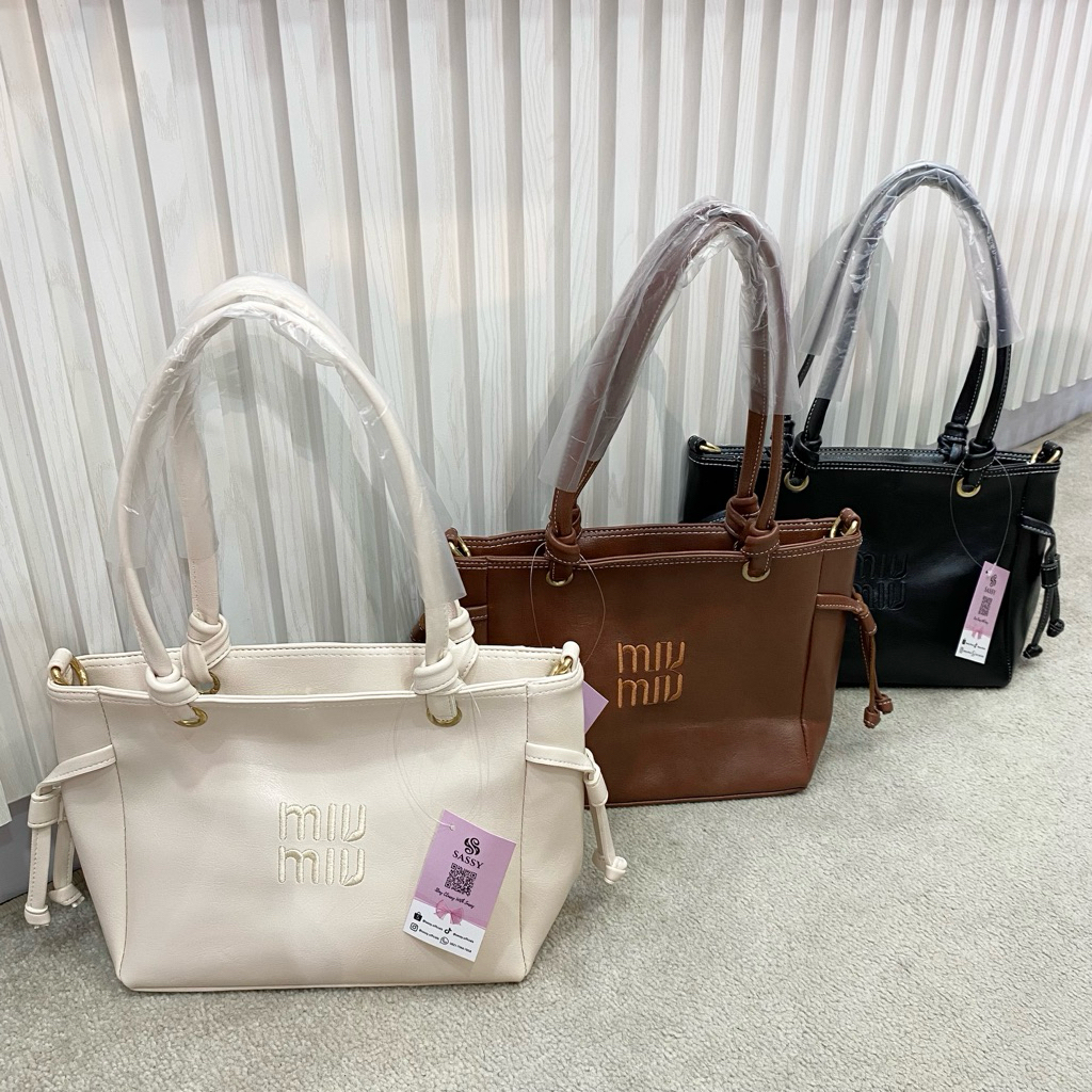 กระเป๋าแฟชั่นท้องถิ่น miwmiw กระเป๋าถือ/กระเป๋าสะพาย