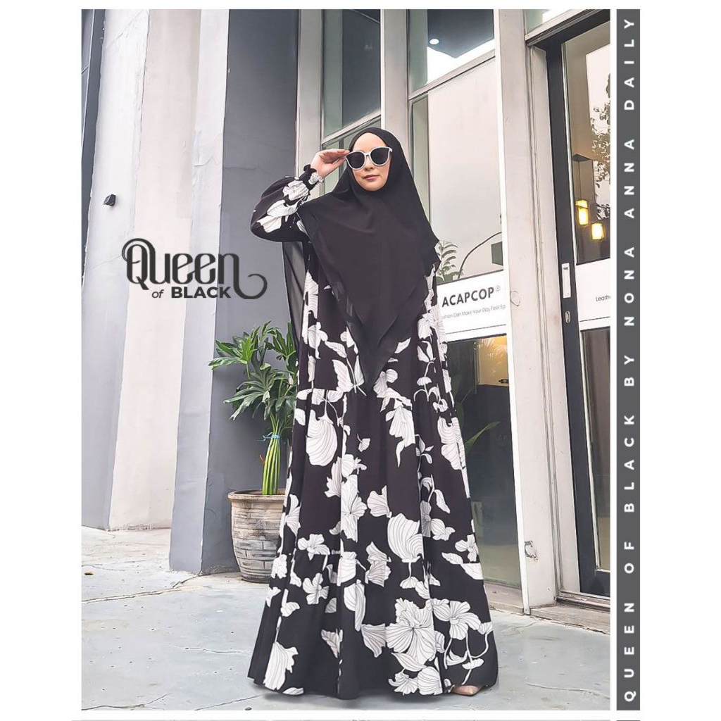QUEEN BLACK GAMIS โดย NONA ANNA DAILY (GAMIS เท่านั้น) // SYARI RAYON GAMIS พร้อมดอกไม้สีดําและสีขาว