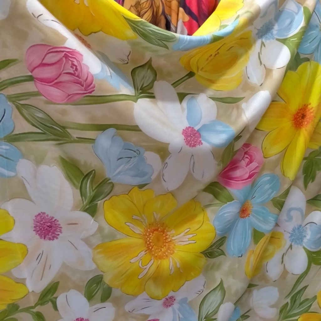KATUN ผ้าคอตตอนเรยอน _ผ้าฝ้ายเรยอนพรีเมี่ยม _Rayon Cotton Motif_Rayon Cotton Material ราคาที่/ครึ่งเ