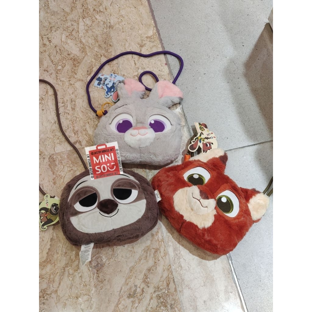 MINISO DISNEY ZOOTOPIA กระเป๋าสะพายตุ๊กตาตัวละคร (20ซม.) JUDY HOPS / NICK WILDE / FLASH