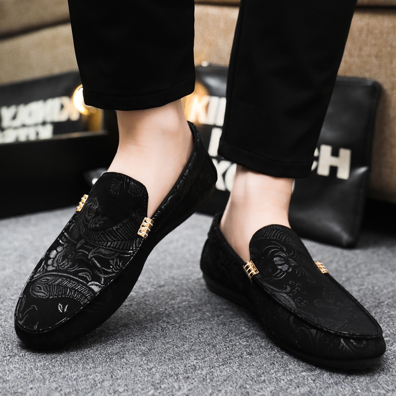 [OOS] รองเท้าสลิปออนลําลองสําหรับผู้ชายพร้อมผ้าบาติกสุดเท่ J816