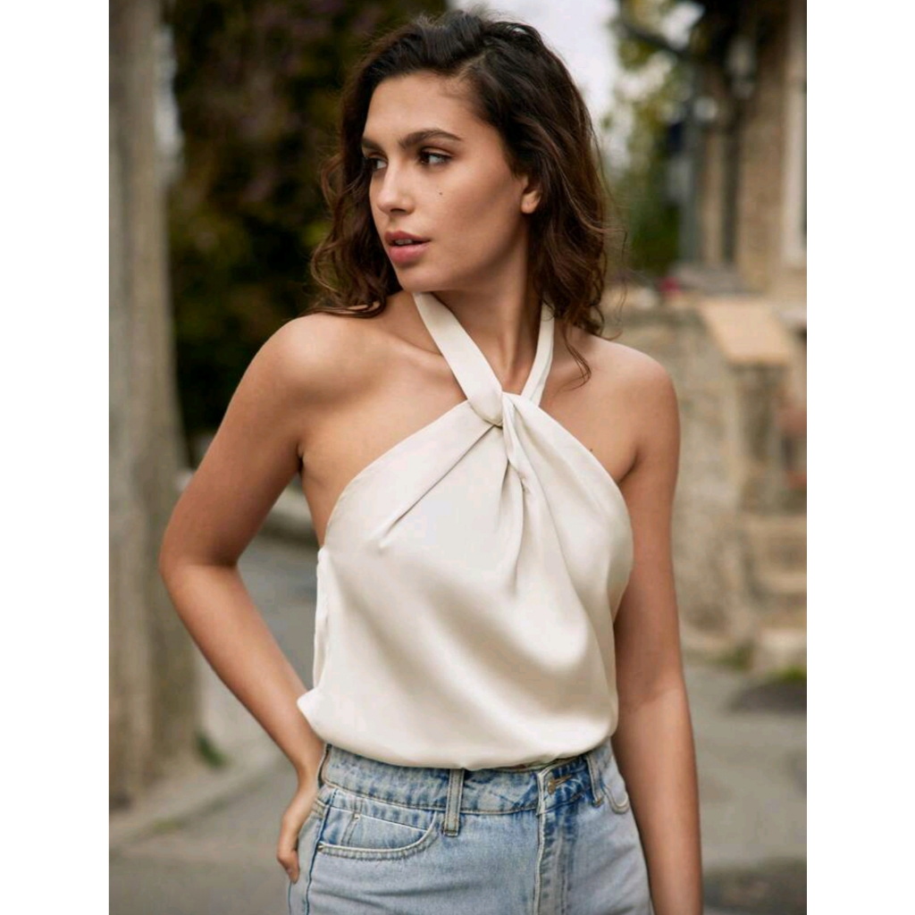 SC Frenchy Elegant Solid Twist Tie Backless Halter Top Chic