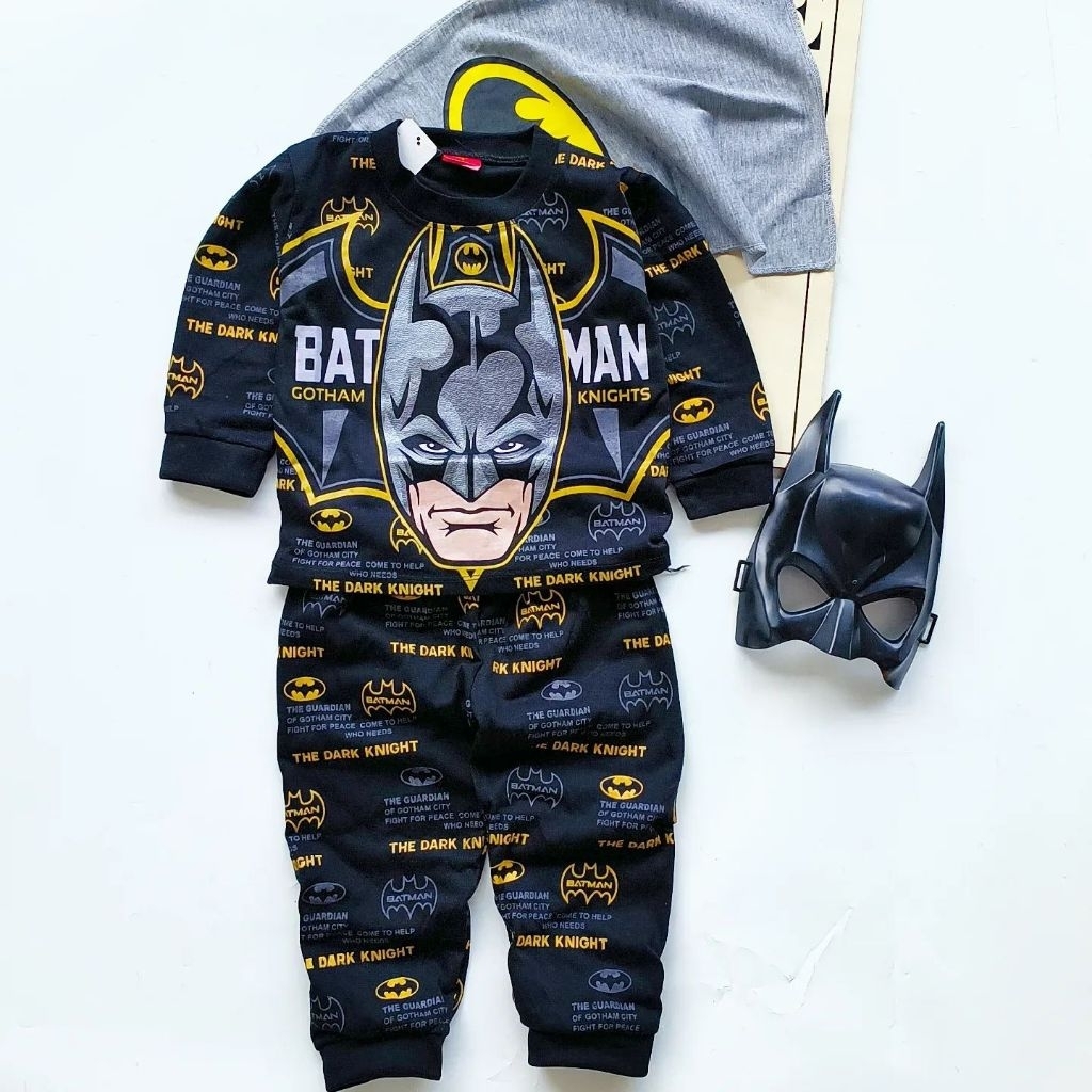 ชุดเสื้อ BATMAN LONG-SLEEVED สําหรับเด็กที่มีปีกและหน้ากาก 3D สําหรับ AGES 1-10 ปี