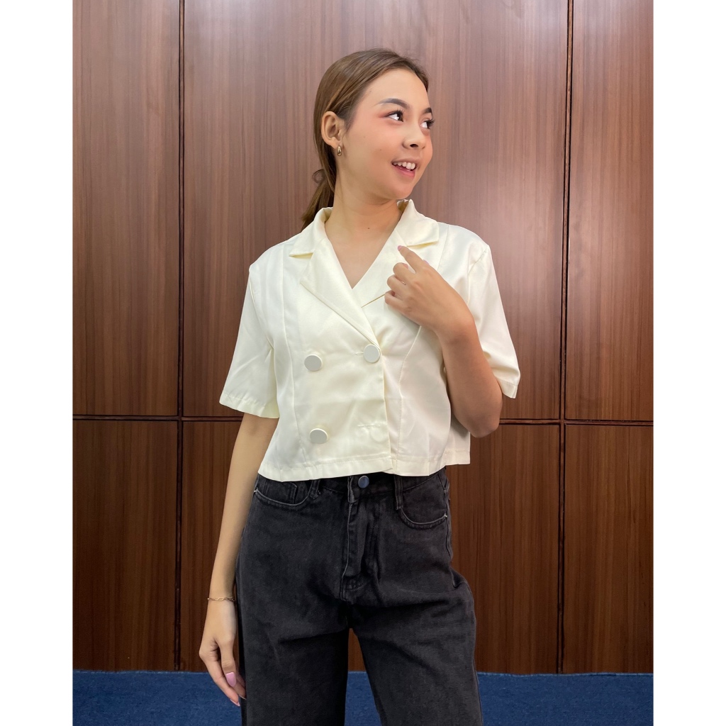 My Opinion - เสื้อครอป Jeni Blazer