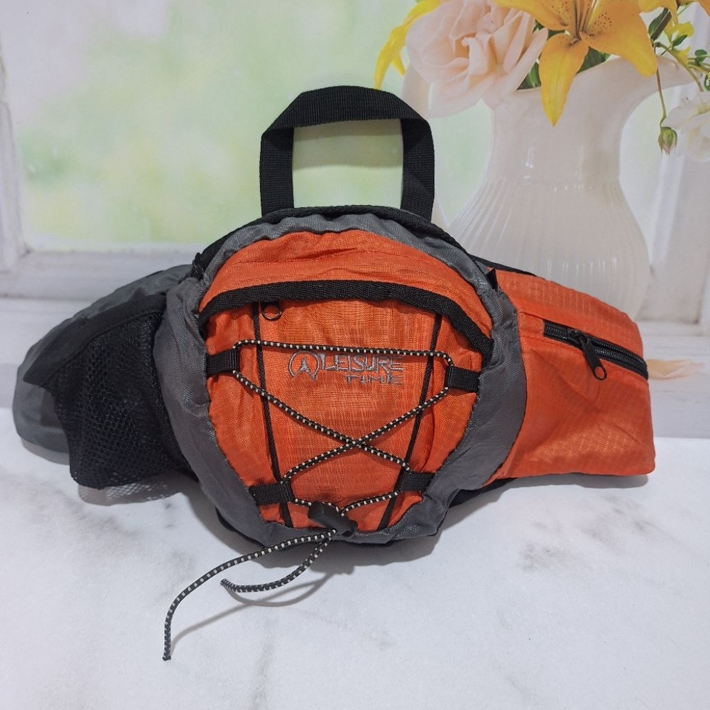WB กระเป๋าคาดเอว Leisure Time Sports Bag