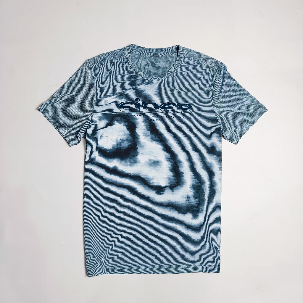 เสื้อยืดไซส์ M กลางแจ้ง K371