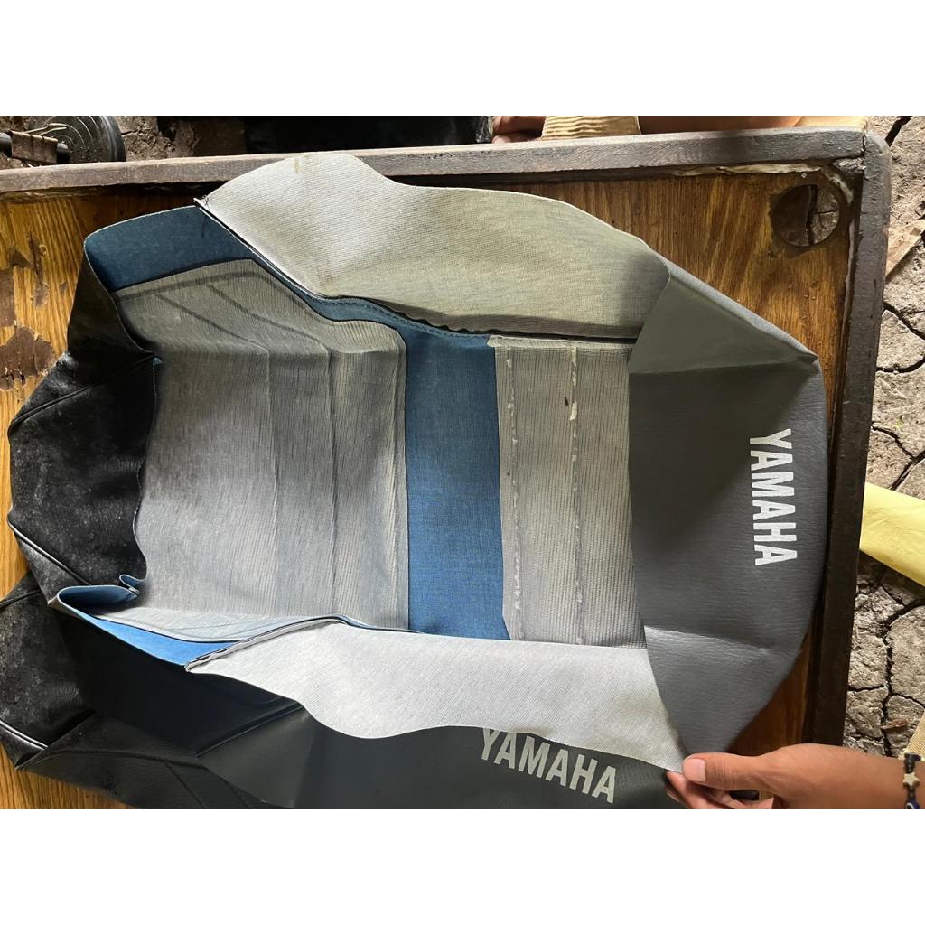 Yamaha Alfa Leather Seat cover Alfa Seat Saddle Yamaha ALFA ORIGINAL Seat cover // 969