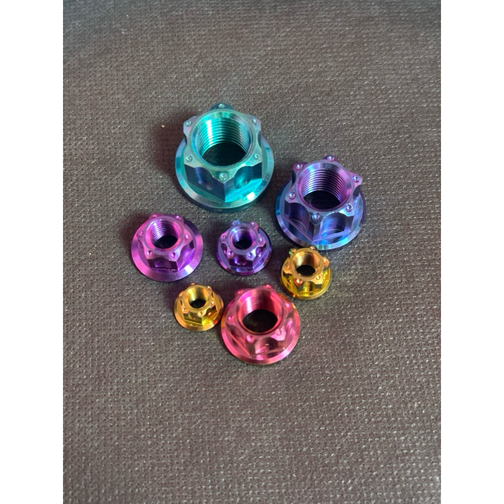 GR5 HOLE TITANIUM NUT M4 ถึง M12