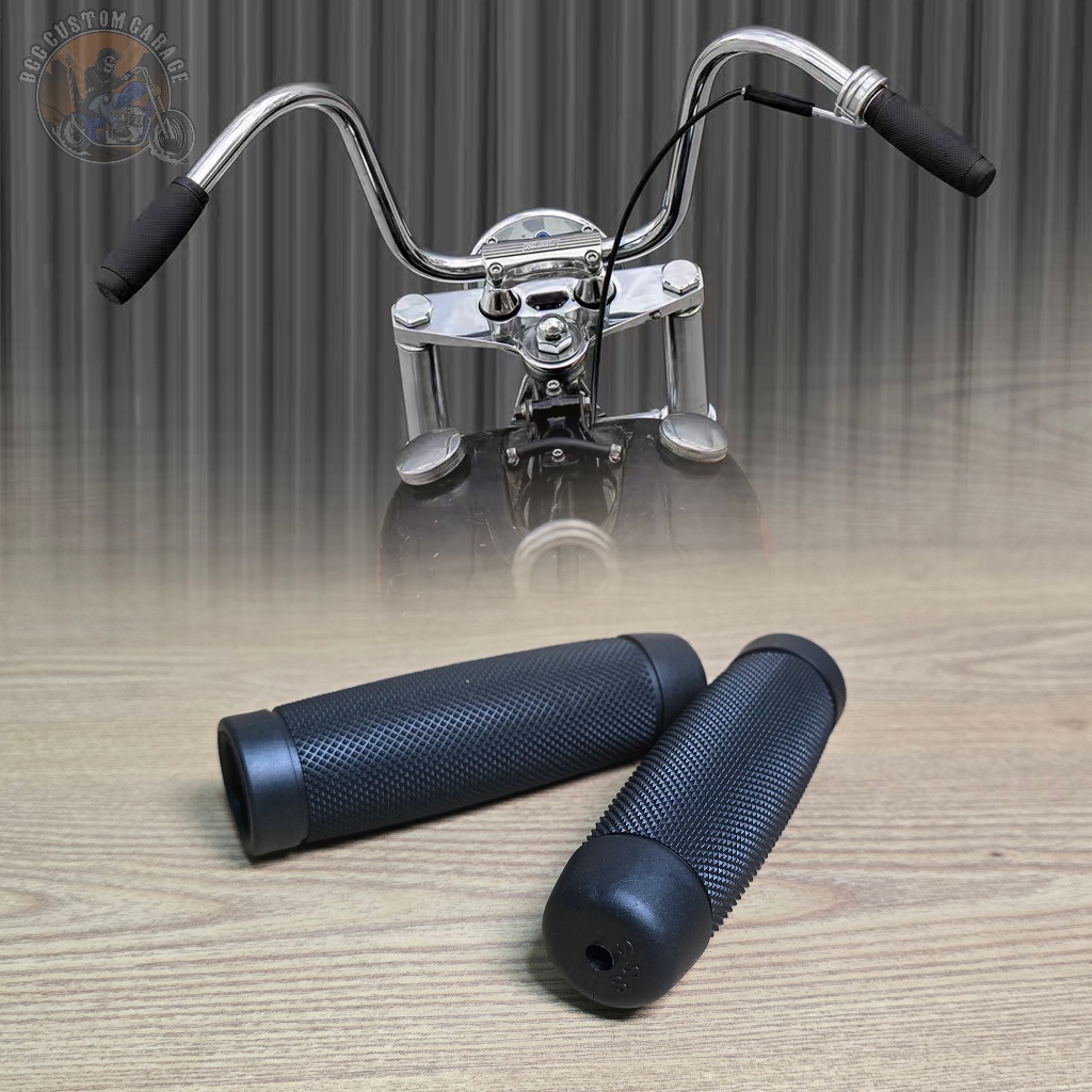 Recoil TVP Grips . ปลอกแฮนด์อเนกประสงค์ Retro รุ่น Motor Chopper Bobber British XSR Royal Enfield Triumph W250 SR400 7/8
