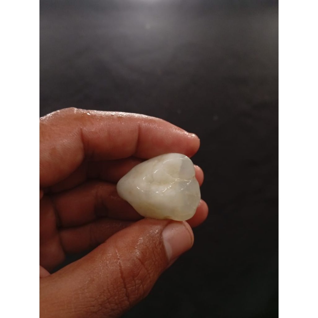 HIJAU หยกเขียวและหยกนม B78