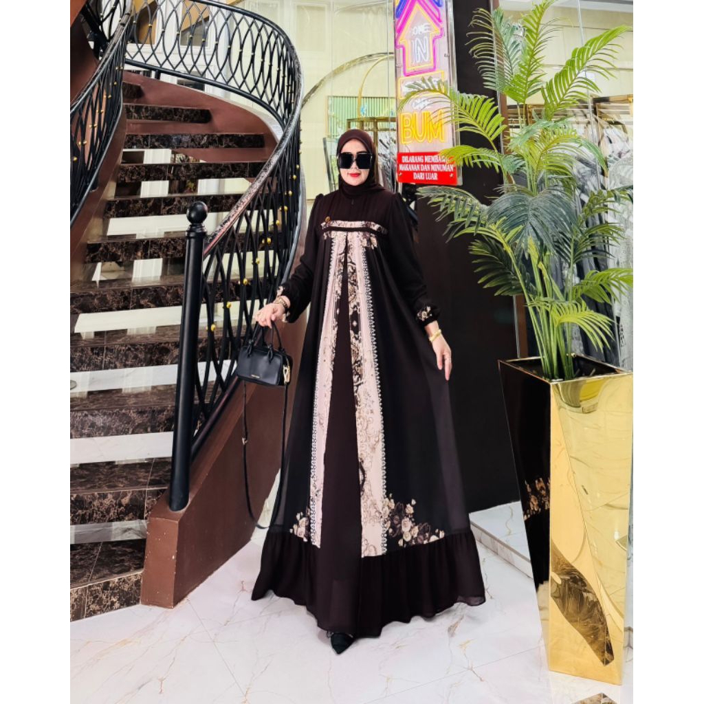 Elsyfa Semi Outer Hijab Set โดย Nabil