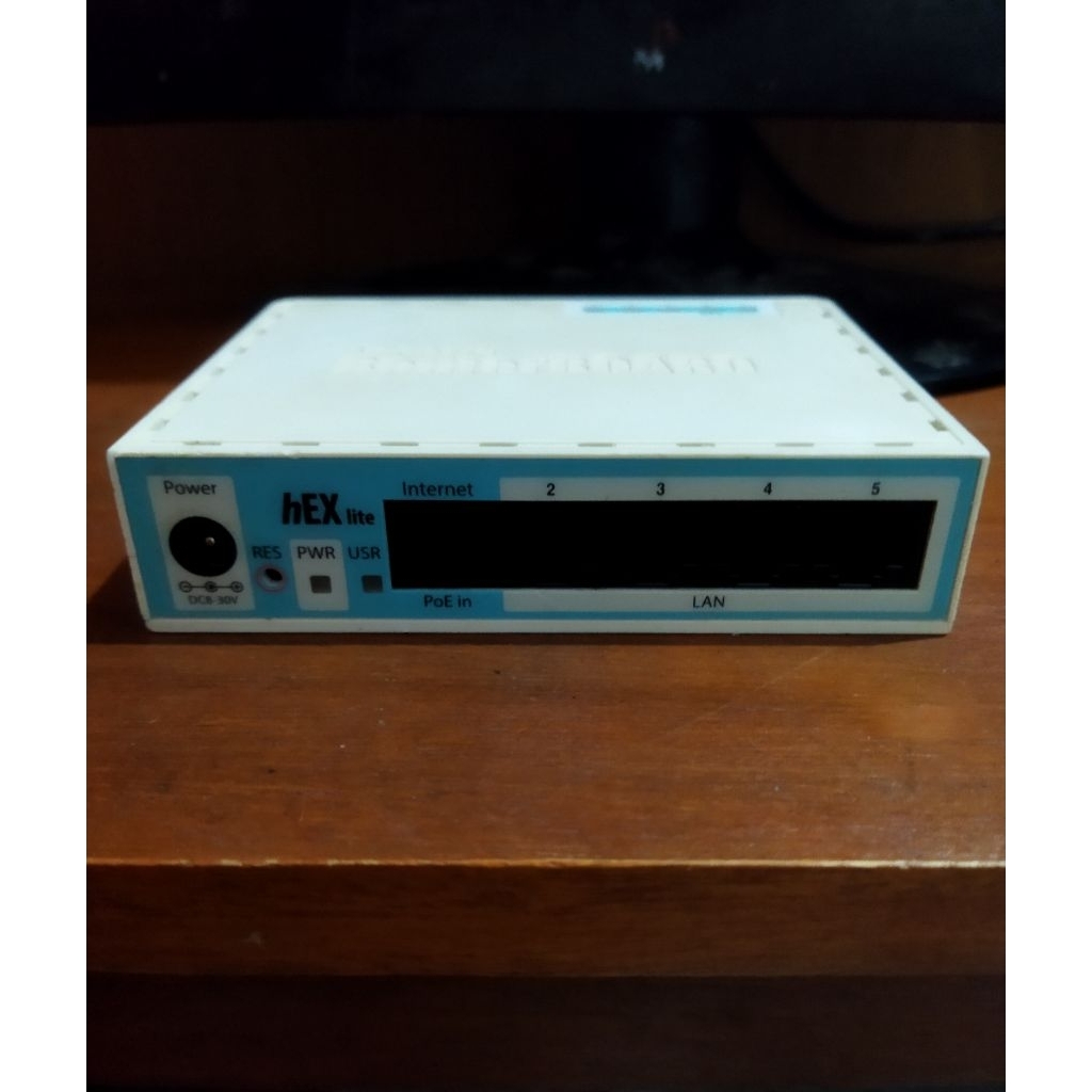 Mikrotik hEX lite RB750r2