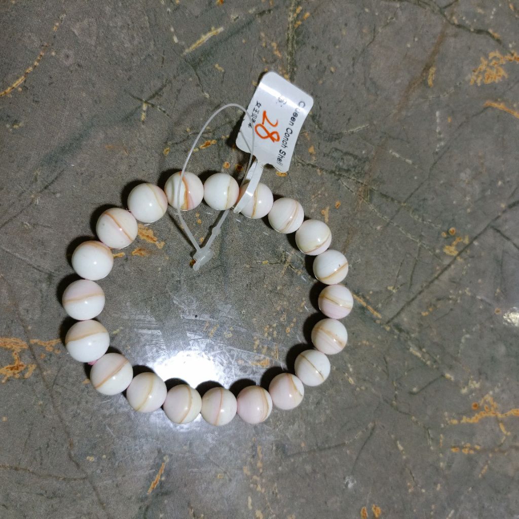 NATURAL QUEEN CONCH SHELL BRACELET 9.2MM